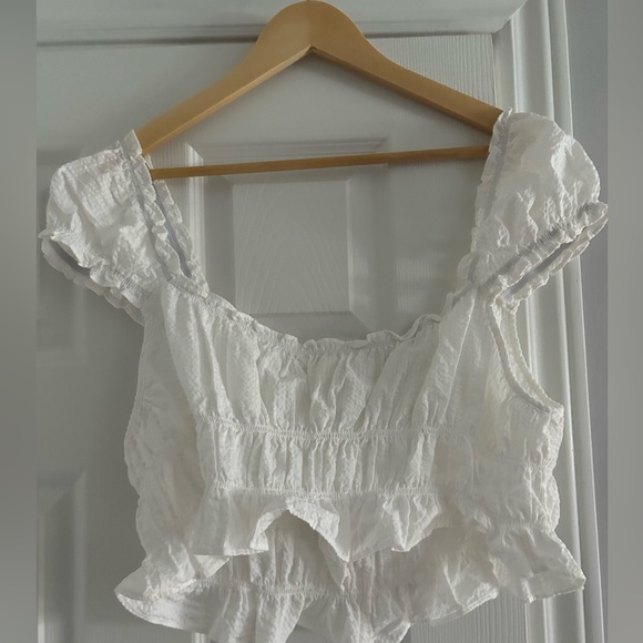 White crop top - Picture 3 of 3